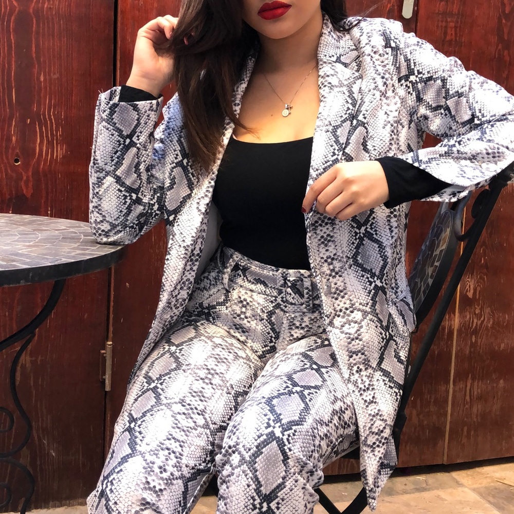 Snake print set